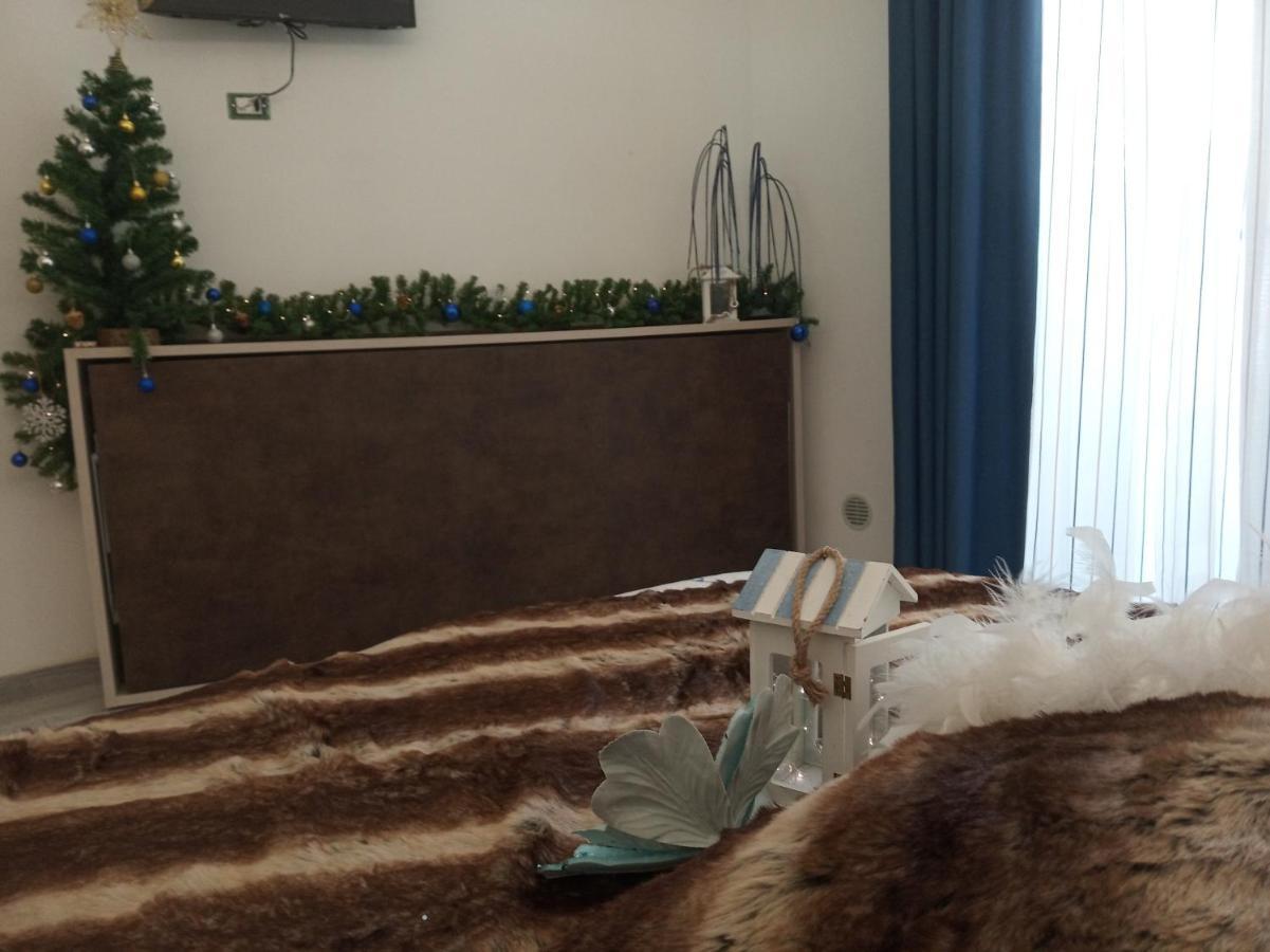 Acquazzurra Affittacamere Torre Lapillo Εξωτερικό φωτογραφία