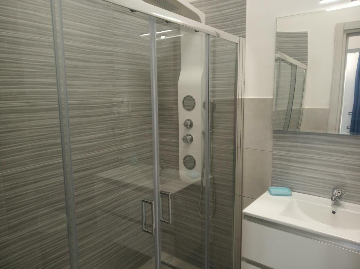 Acquazzurra Affittacamere Torre Lapillo Εξωτερικό φωτογραφία