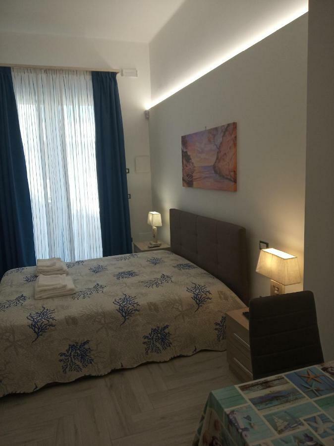 Acquazzurra Affittacamere Torre Lapillo Εξωτερικό φωτογραφία