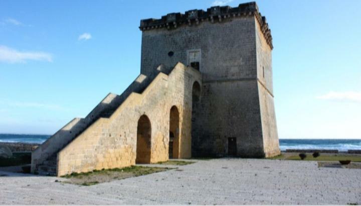 Acquazzurra Affittacamere Torre Lapillo Εξωτερικό φωτογραφία