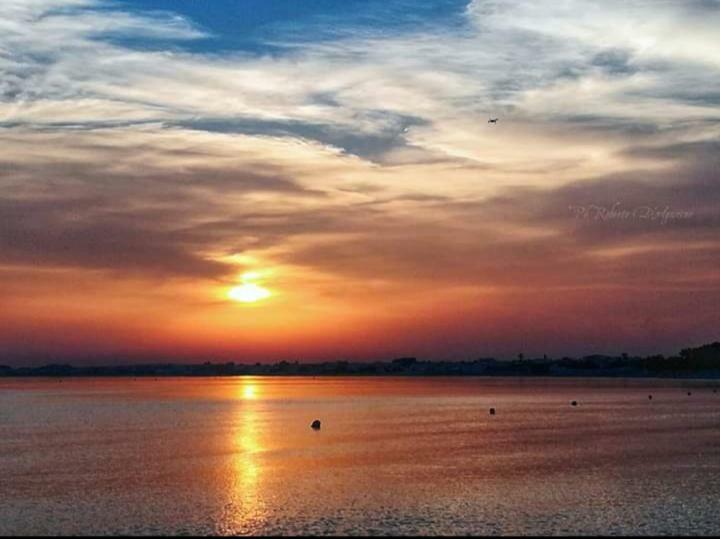 Acquazzurra Affittacamere Torre Lapillo Εξωτερικό φωτογραφία